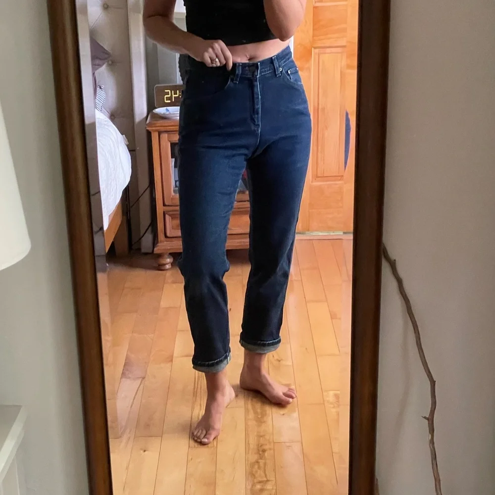 Vintage 90s Lee Dark Rinse High Rise Straight Leg Jeans Size 8S